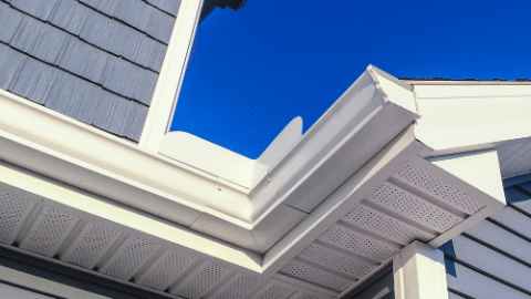 SEAMLESS GUTTERS